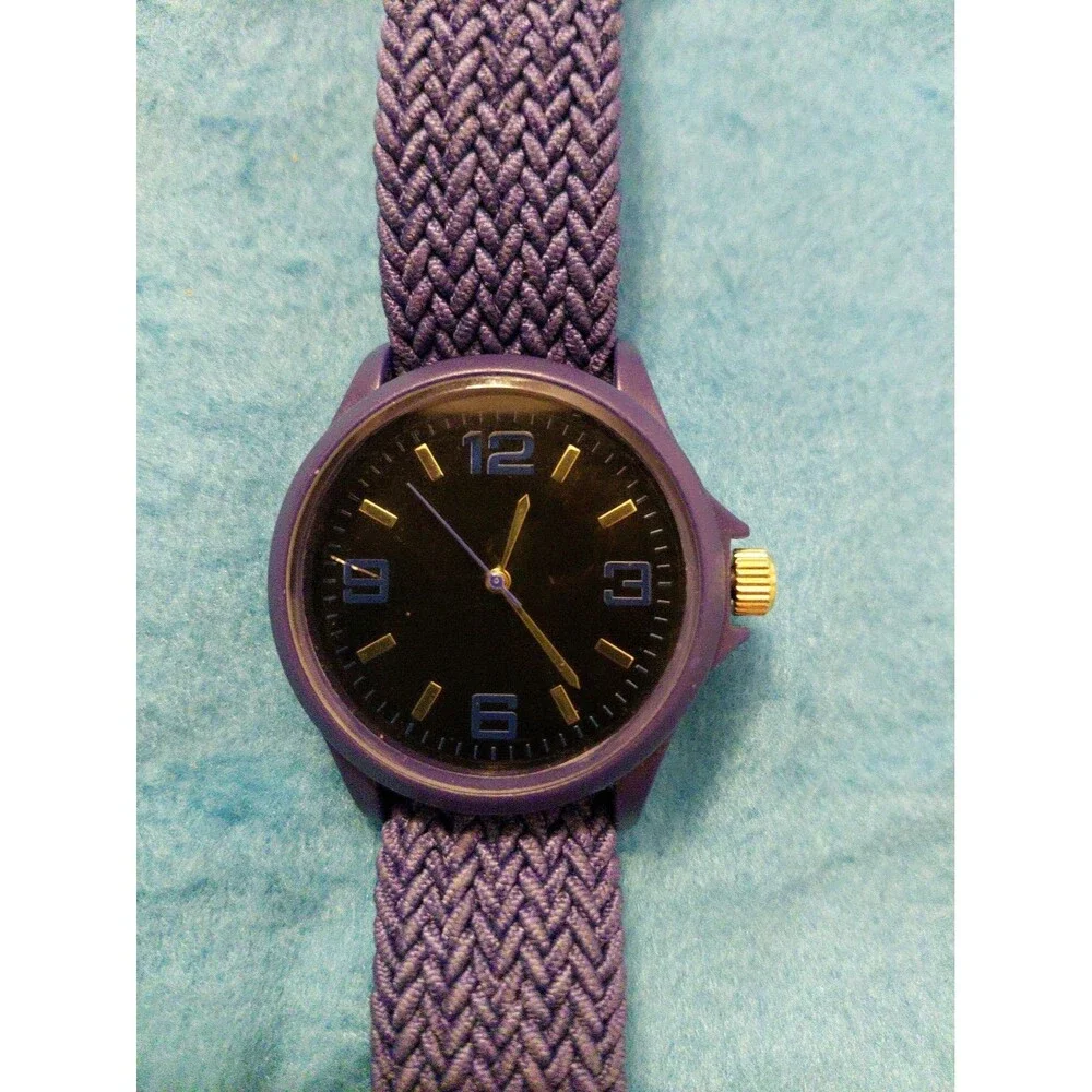 New Blue Stretch Band By Geneva Water Resistant Navy Blue Face Watch